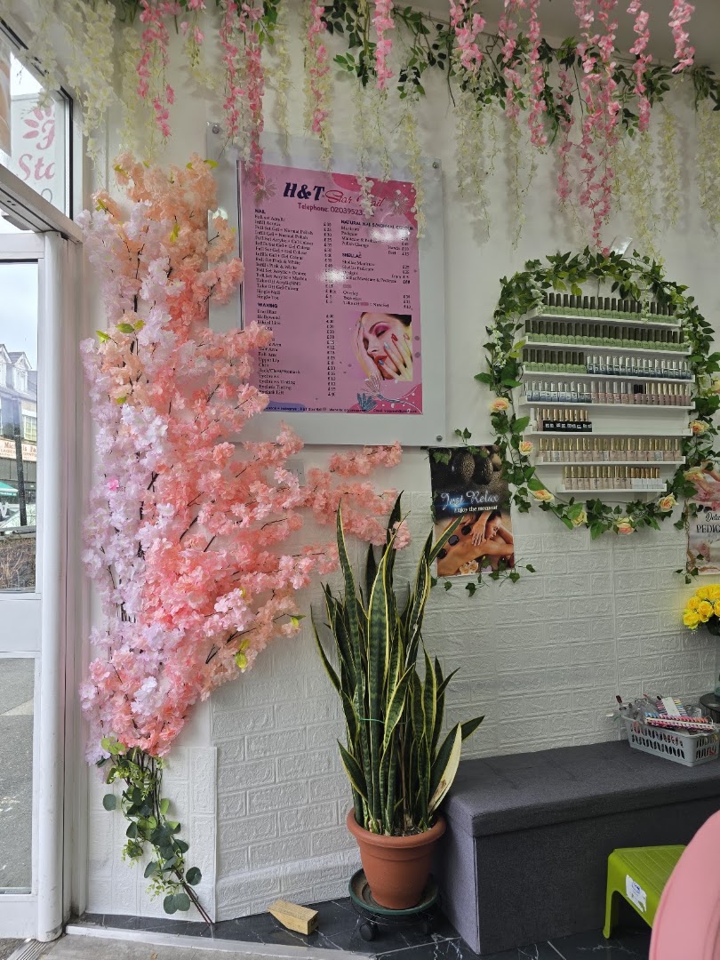 Fiona's Nails Spa · Photos 9