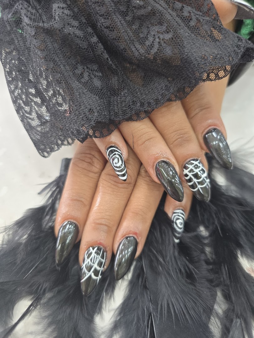 Fiona's Nails Spa · Photos 12