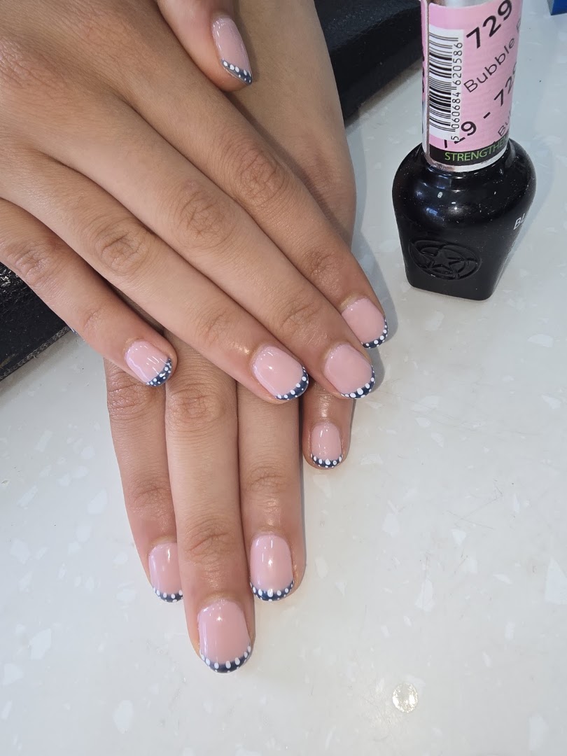 Fiona's Nails Spa · Photos 10